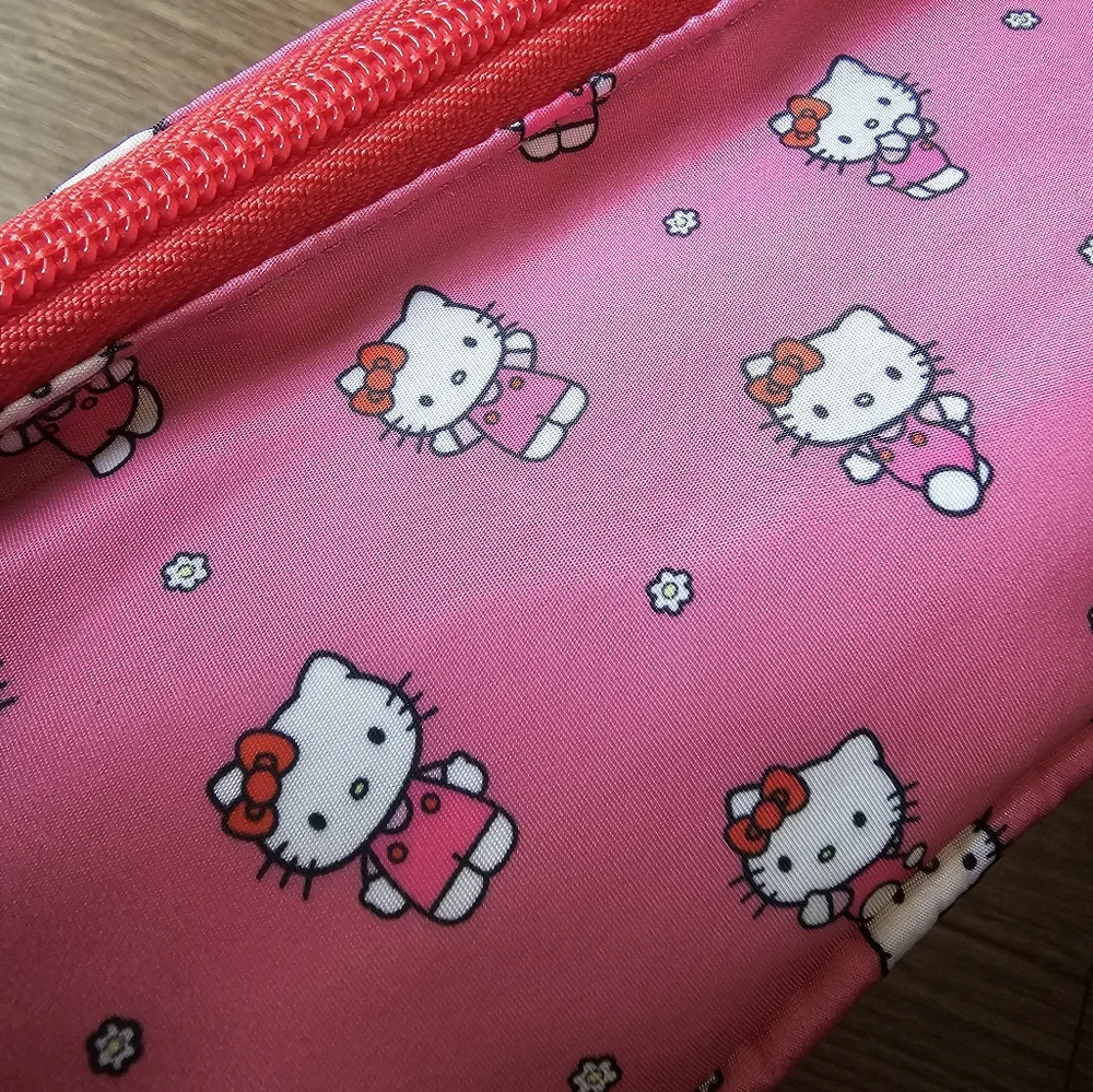NWT Primark x Hello Kitty Nylon Pink Pencil Case